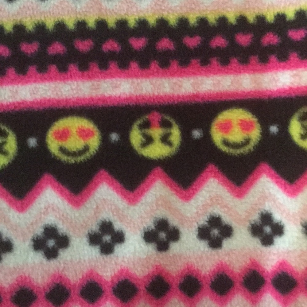 CHILDREN’S PLACE pullover - Picture 3 of 5